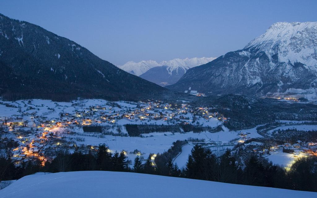 Hotel Haus Alpengluehn à Sautens Extérieur photo