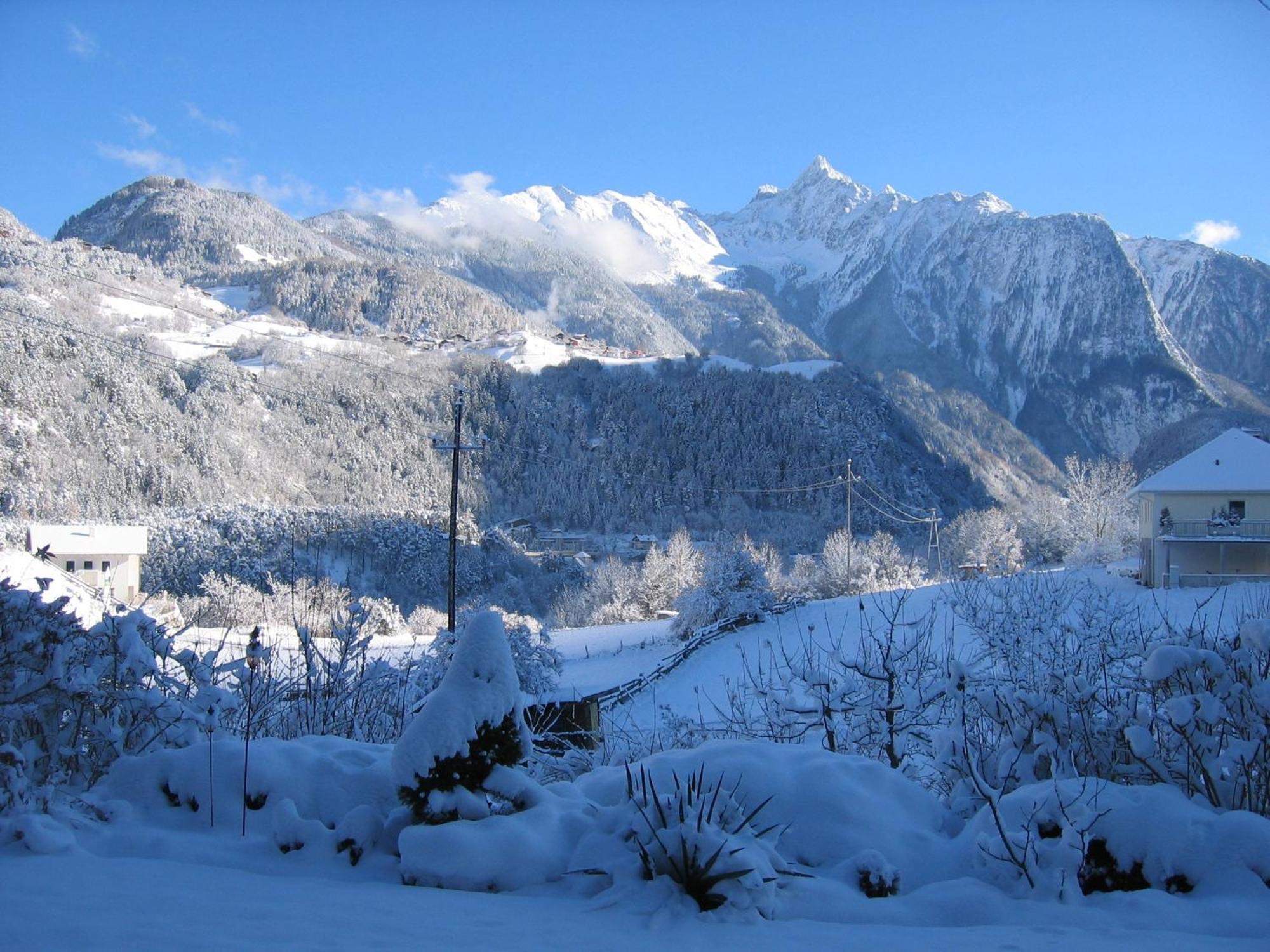 Hotel Haus Alpengluehn à Sautens Extérieur photo