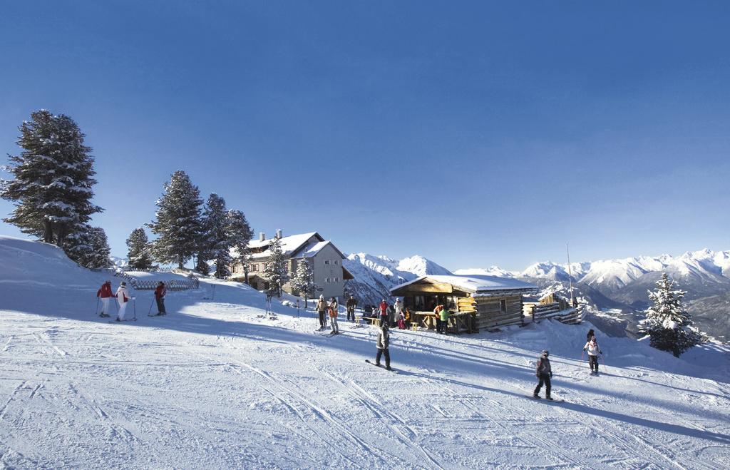 Hotel Haus Alpengluehn à Sautens Extérieur photo