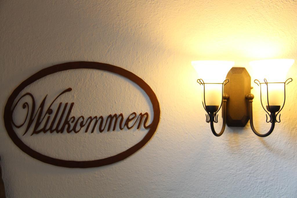 Hotel Haus Alpengluehn à Sautens Extérieur photo