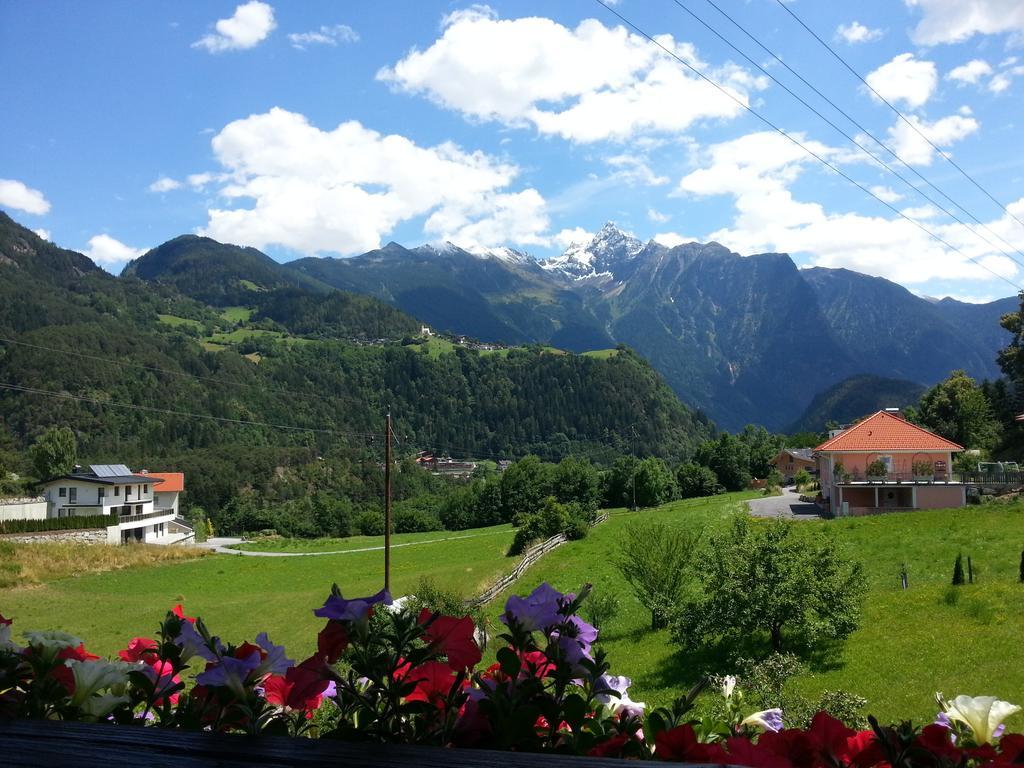 Hotel Haus Alpengluehn à Sautens Chambre photo