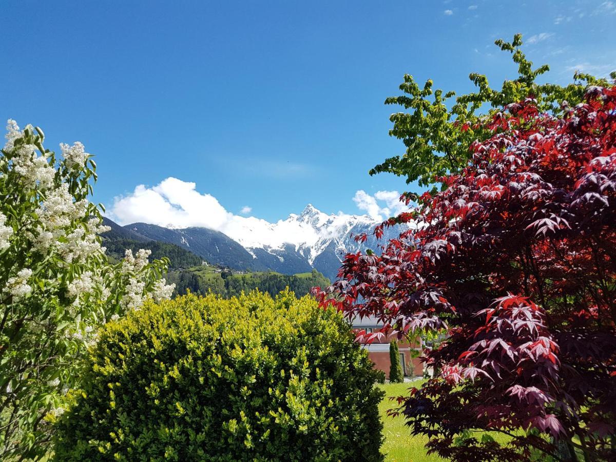 Hotel Haus Alpengluehn à Sautens Extérieur photo